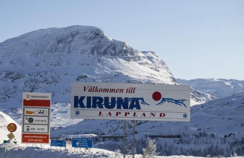 Koselig Leilighet I Narvik Sentrum 5 Soveplasser Gratis Parkering Og Gratis Internett Buitenkant foto